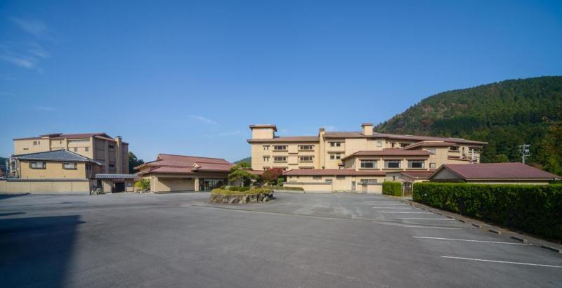 Azumaen Hotel Унзен Екстериор снимка